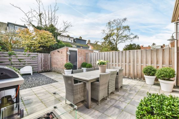 Outdoor Tile Service